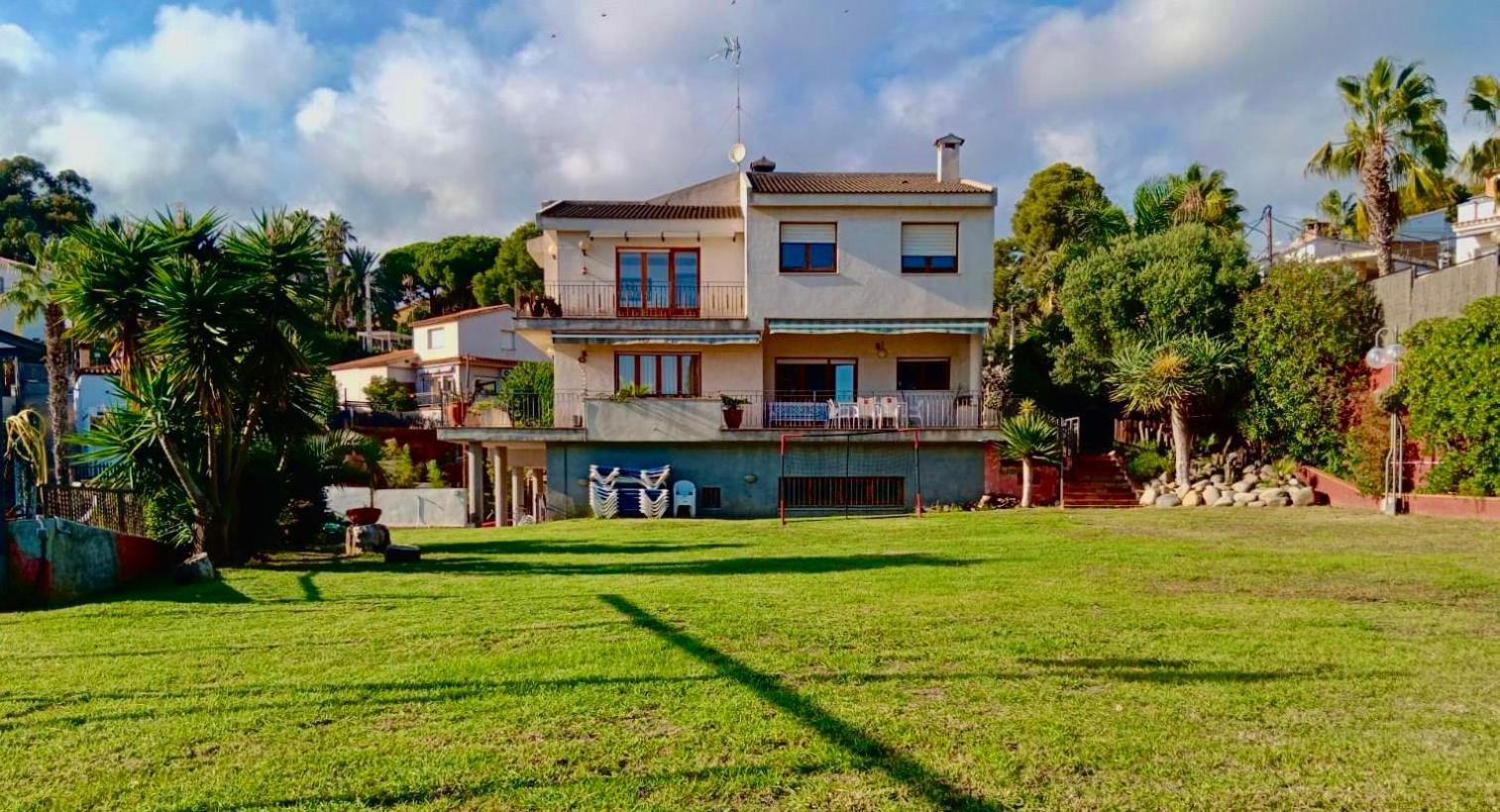 Preciosa Casa 2000 M2 Piscina Mar Barbacoa Felicidad Vila Santa Susana Exterior foto