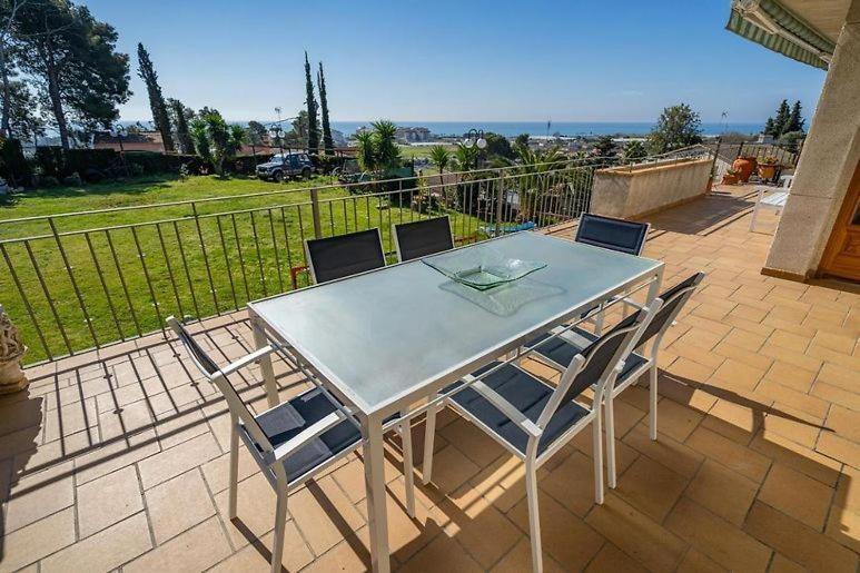 Preciosa Casa 2000 M2 Piscina Mar Barbacoa Felicidad Vila Santa Susana Exterior foto